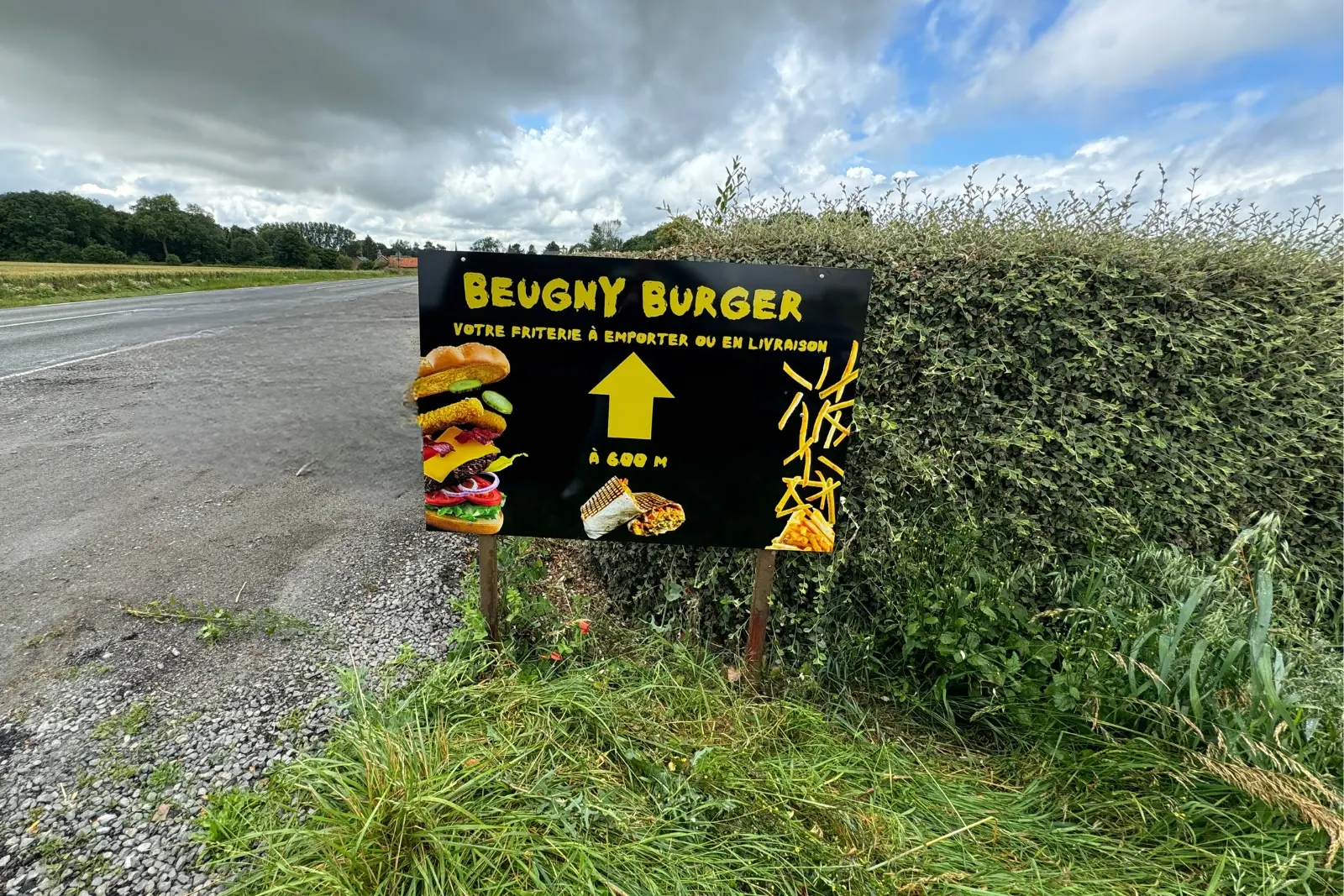Panneau publicitaire