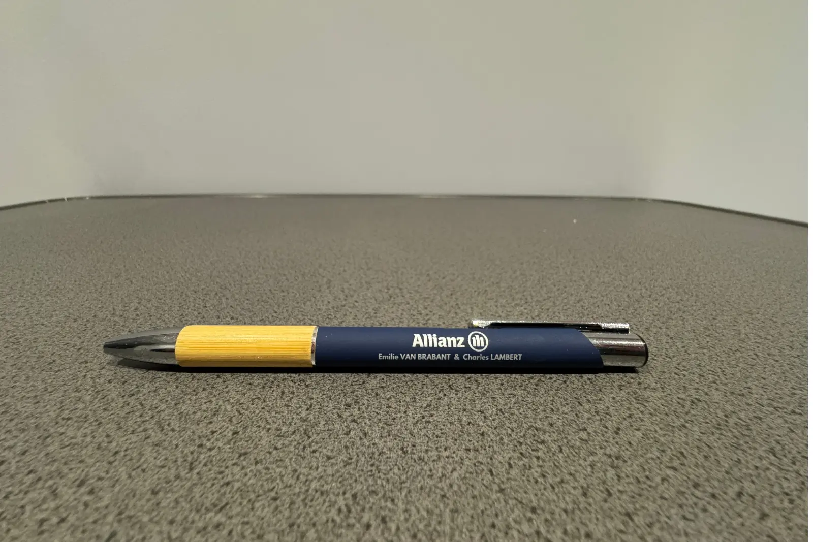 Stylo gravé